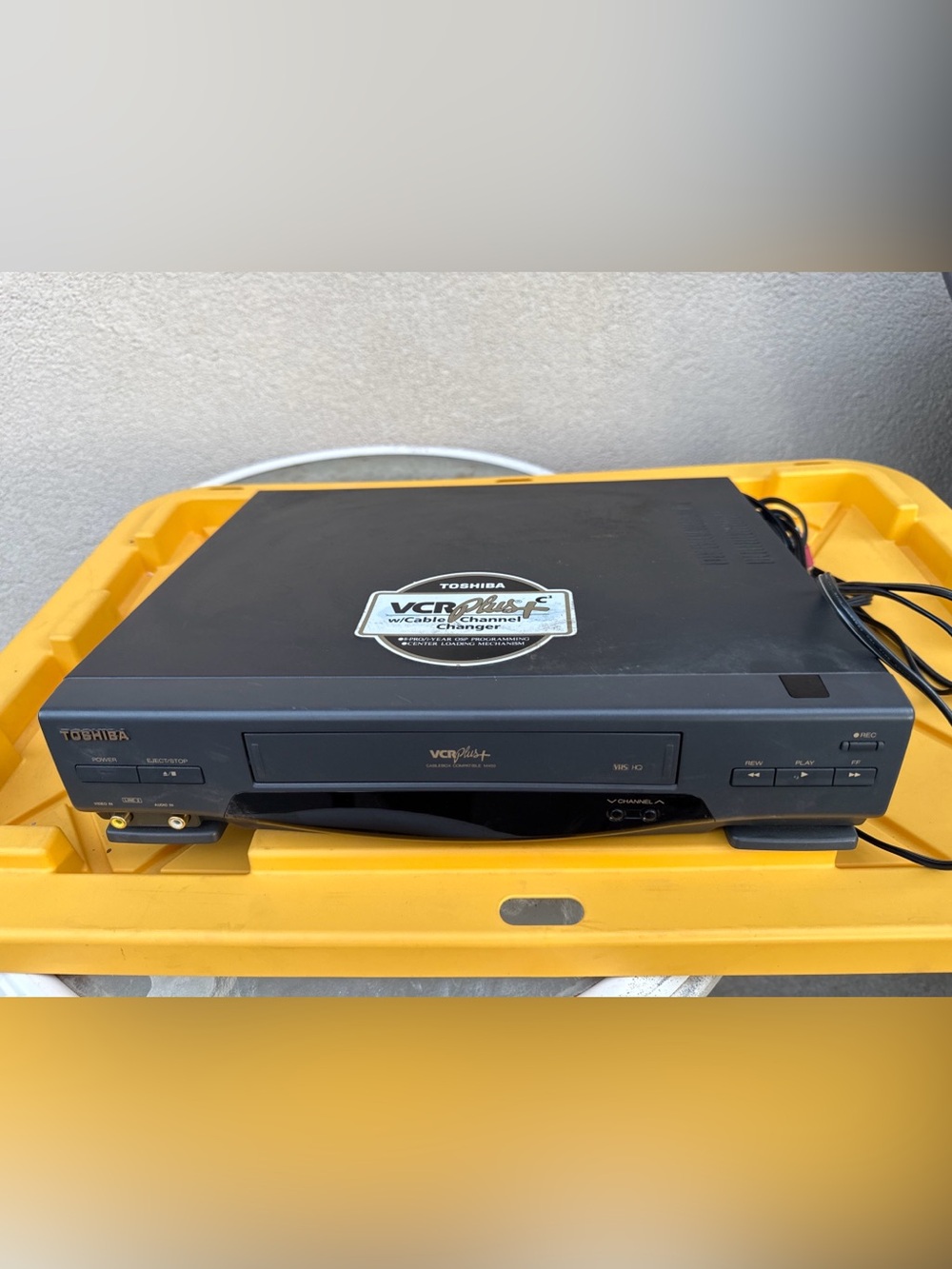 TOSHIBA M-459 TV VCR Plus+ Authentic - Working, No remote Control, Tested